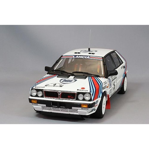 Kyosho lancia delta 4wd - lancia,