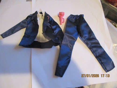 Tenue pour poupée - ,