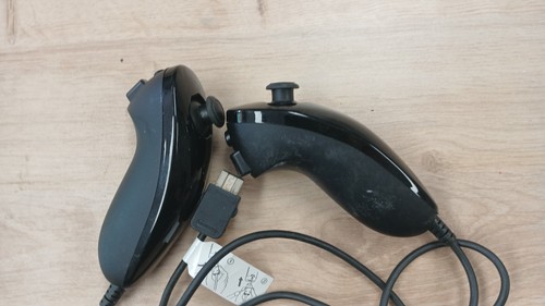 Nunchuk nunchuck noir - nunchuck,