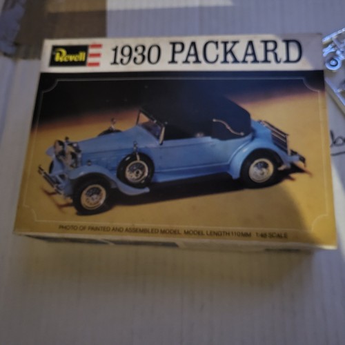 Maquette revell 48 - revell, au