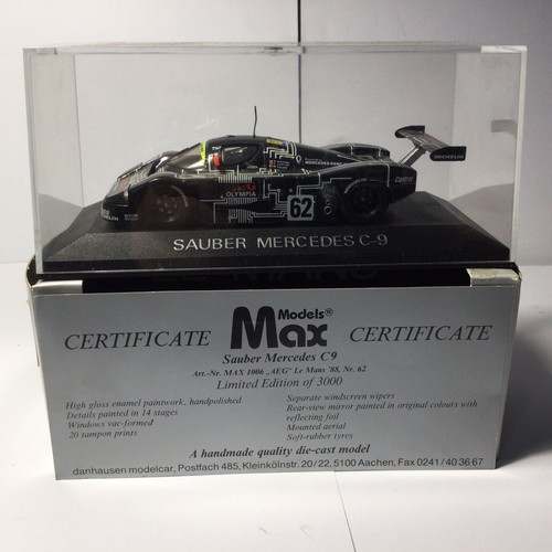 Voitures miniatures le - 1,