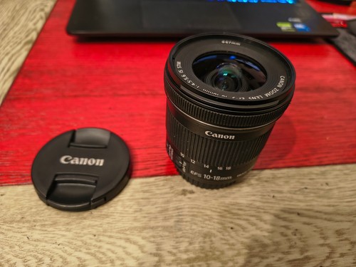 Objectif canon 18 - ef-s, mm