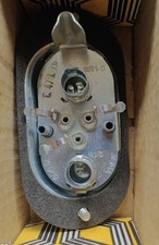 Base de feu arrière droit Renault R4 7701030566