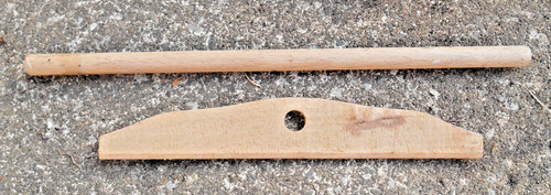 Ancien rateau crepe bois - a, en