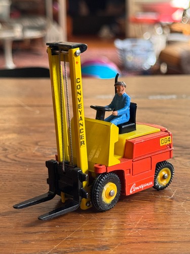 Dinky toys 404 conveyancer - dinky,