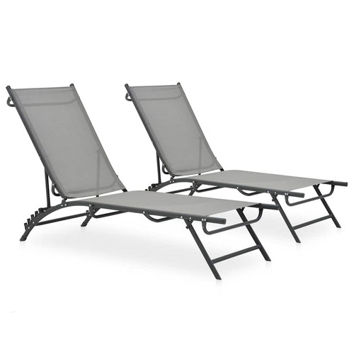 Lot chaises longues - longues, bain
