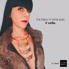 Collier plastron Vintage