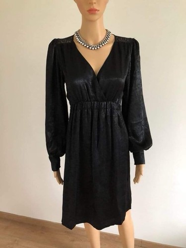 Robe noire neuve - à, manches