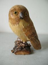 Ancienne statue de chouette