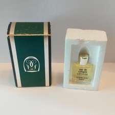 vintage flacon collection