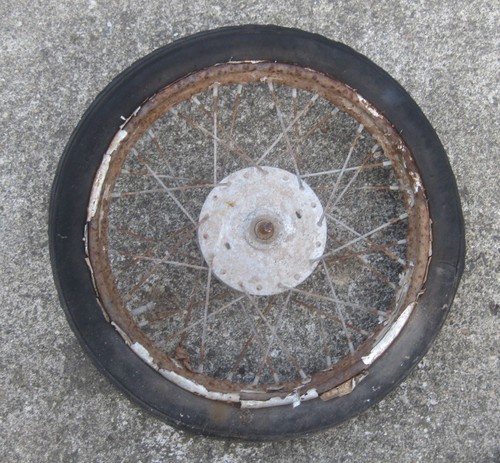 Roue avant monet - *,