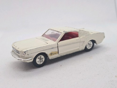 Dinky toys ford mustang 43 - dinky,