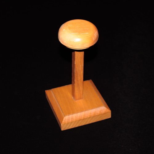 Ancien porte chapeau - , bois
