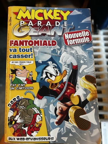 Mickey parade géant 320 - gÉant, n°320