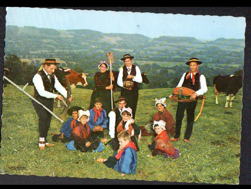 Orcival joueur vielle - (63),