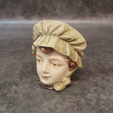 ANCIENNE TIRELIRE EN BARBOTINE