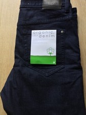 Neuf avec étiquettes, jeans