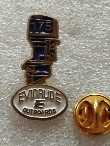 Pin moteur bateau - pin's,