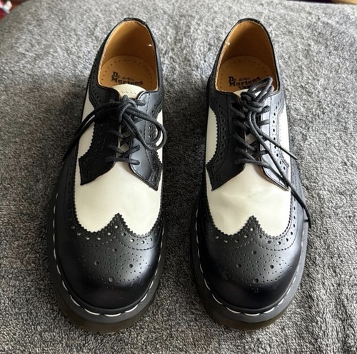 Nwot martens size 8us - size,