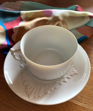 Tasse et sous tasse en