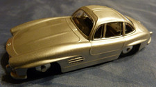 MERCEDES 300 S.L., la voiture