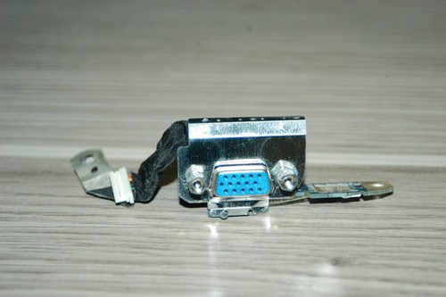 Connecteur vga toshiba - connecteur,