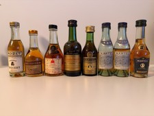 Lot de 8 Miniatures de Cognac