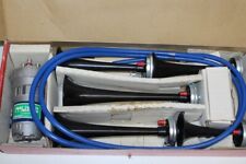 ancien avertisseur, klaxon CUCARACHA STEBEL neuf d'époque caravanes publicitaire