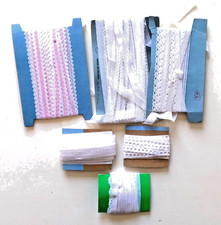 Lot de chutes de dentelle de Calais (2)