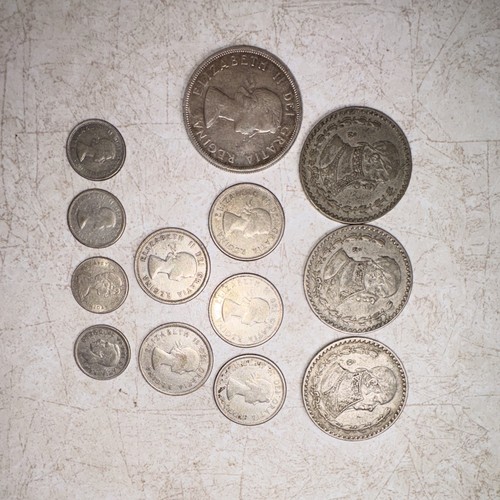 Canada silver dollar - ,