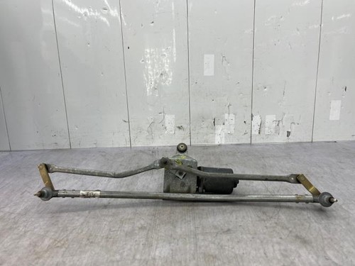 Moteur essuie glace avant