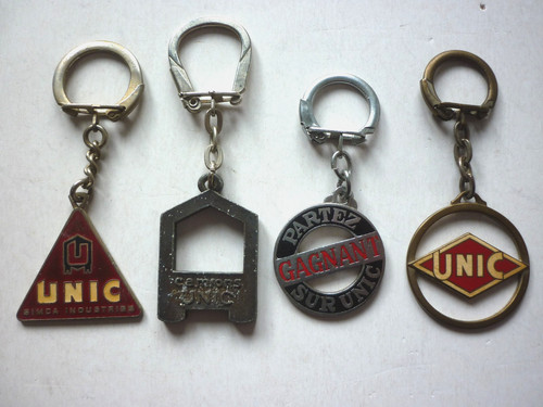Lot anciens porte clé - lot,