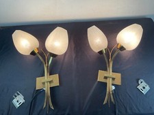 Grande Paire d'appliques vintage , tulipes doubles , design 50-60 en laiton .