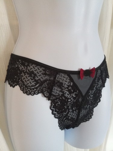 String sexy femme - ,