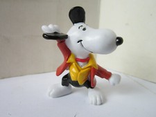 FIGURINE SNOOPY DANSEUR