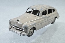BK353 Dinky Toys France #24Q Ford Vedette C/-