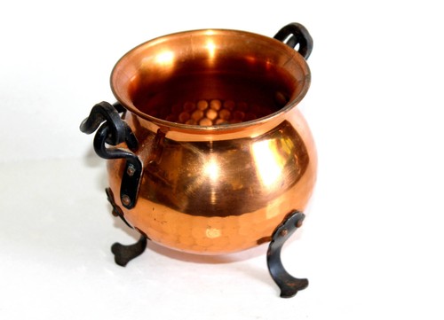 Ancien petit chaudron - petit, /