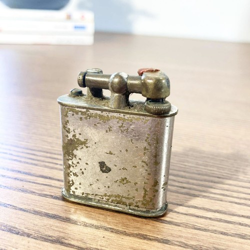 Briquet ancien levier - ancien, à