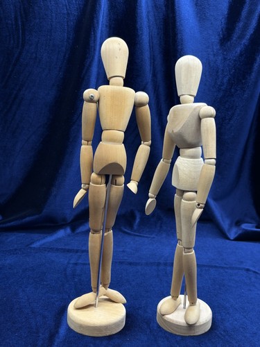 Lot mannequins en bois - de,