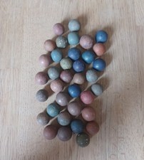 Lot de 36 anciennes billes en