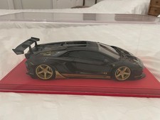 LAMBORGHINI AVANTADOR LIBERTY WALK 1:18 AUTOART NOIR