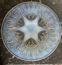 Grand Plat Aux Lotus  Signé