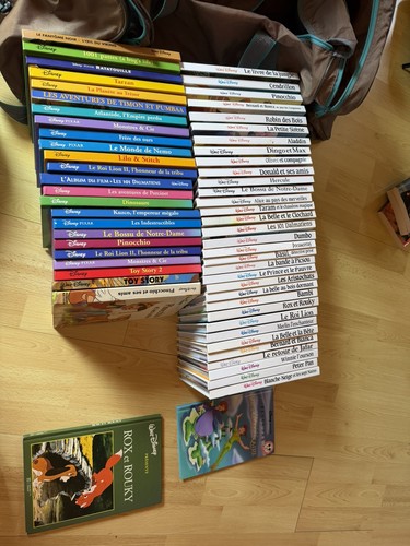 Lot livres disney walt - 59,