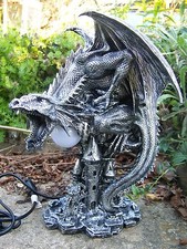 GGF210  SUPERBE  LAMPE DRAGON  LUMIERE COULEUR MULTIPLE GOTHIQUE CRANE