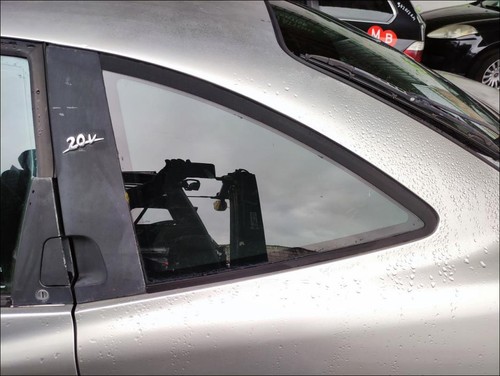 Custode avant gauche - , fiat
