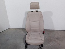 4822883 siége avant droit