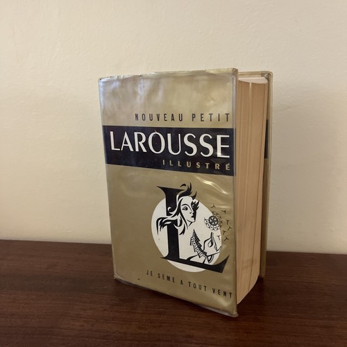 Nouveau petit larousse - nouveau,