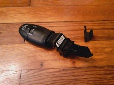 Commodo Régulateur de vitesse pour Peugeot / citroen OEM  96470494XT