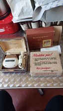 Vieux rasoir REMINGTON 60 Electrique Dans Son son coffret D Origine