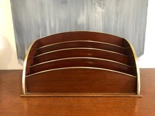 JOLI PORTE-COURRIER, CLASSEUR A COURRIER EN ACAJOU AVEC JONCS EN LAITON